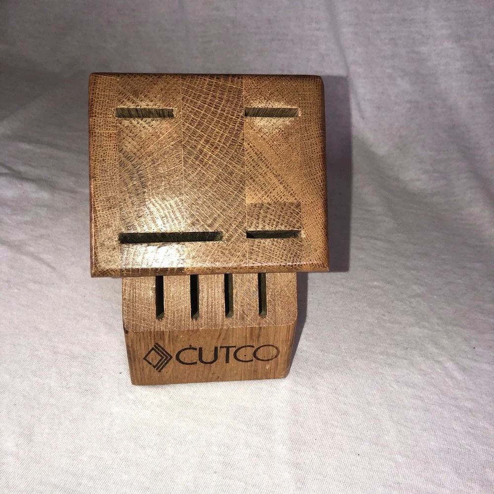 CUTCO 8 Slot Knife Block Honey Oak Wood 4 Steak Knife Slots - Picture 2 of 10